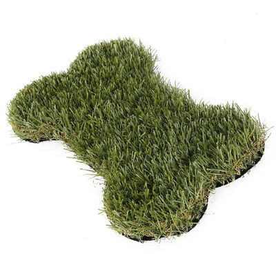 künstliches Gras des Haustieres für die Landschaftsgestaltung des künstlichen Grases des Hundebeweises